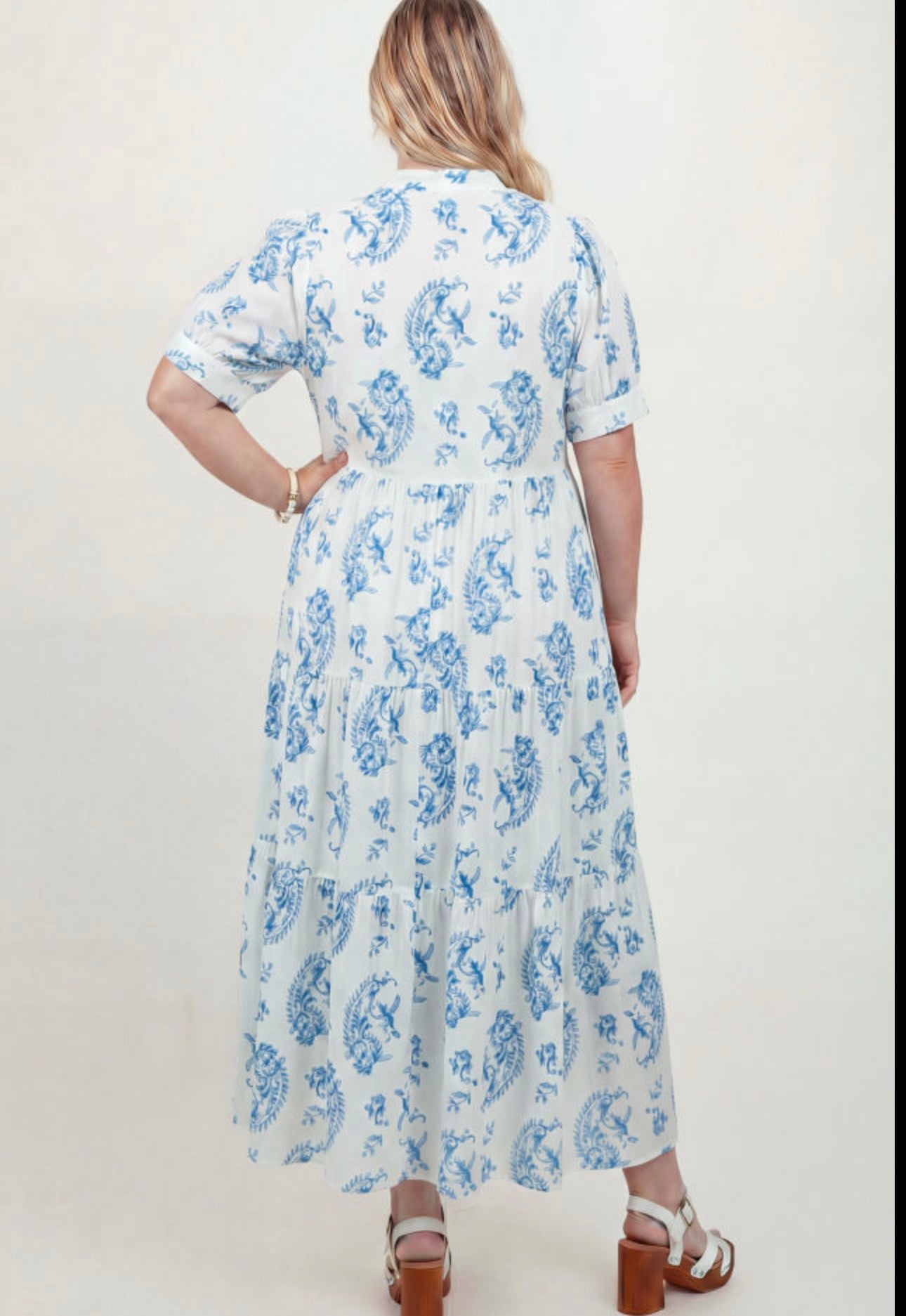 Curvy Blue and White PREORDER
